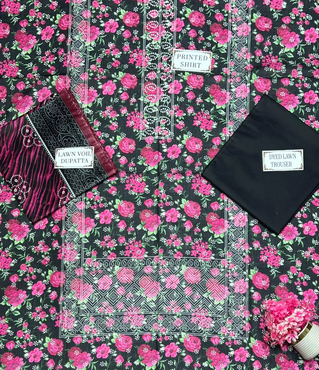 3 Pcs Women's Unstitched Printed Suit