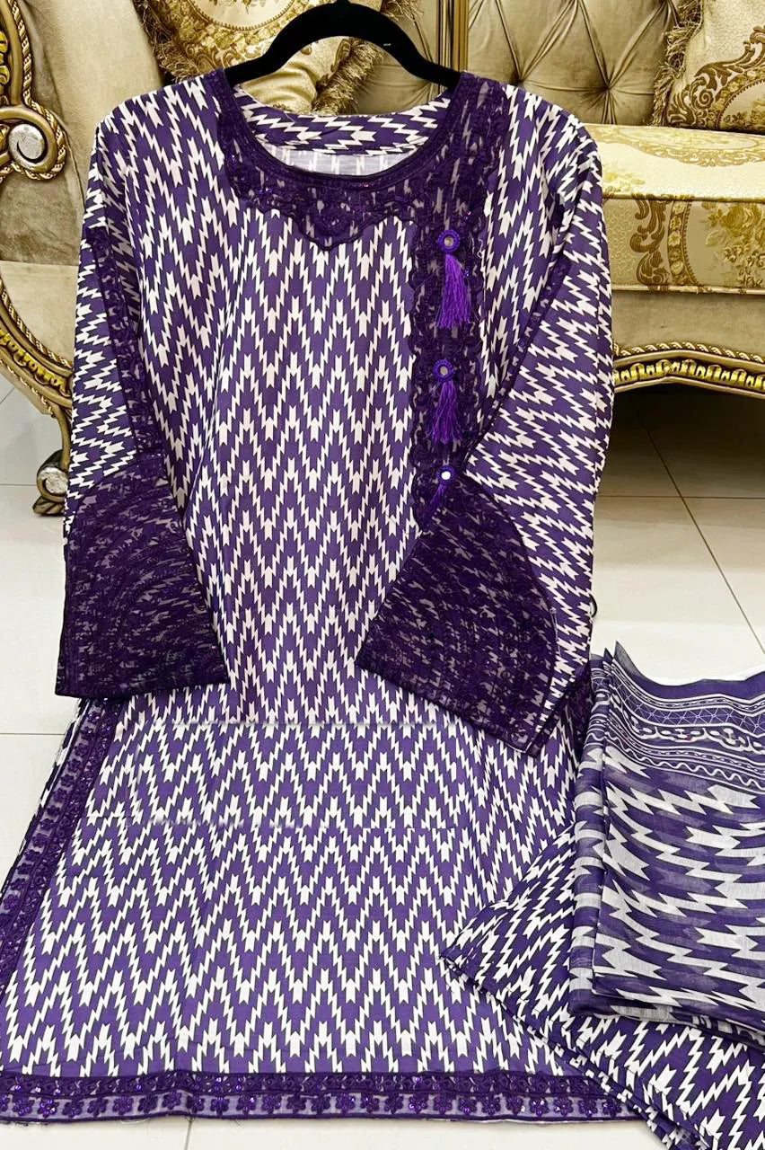 3 Pcs Women's Stitched Dobby Lawn Printed Suit